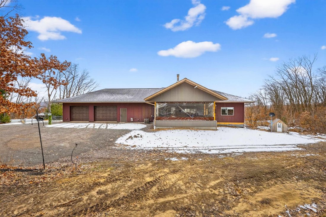 House in Black River Falls, Wisconsin, United States 5 - 17793176