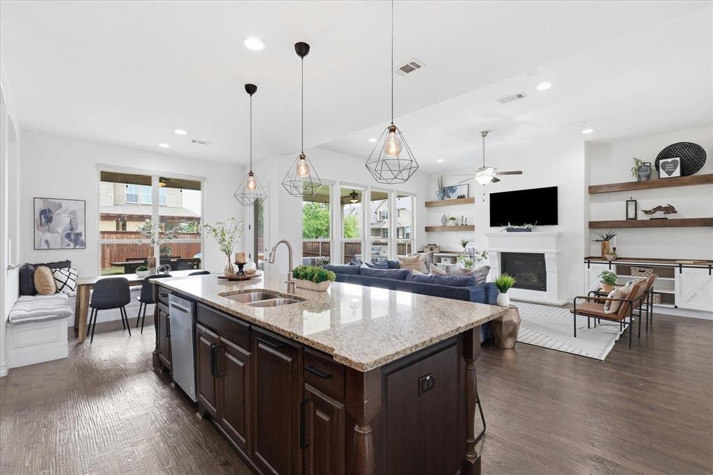 House in Frisco, Texas, United States 3 - 17795910