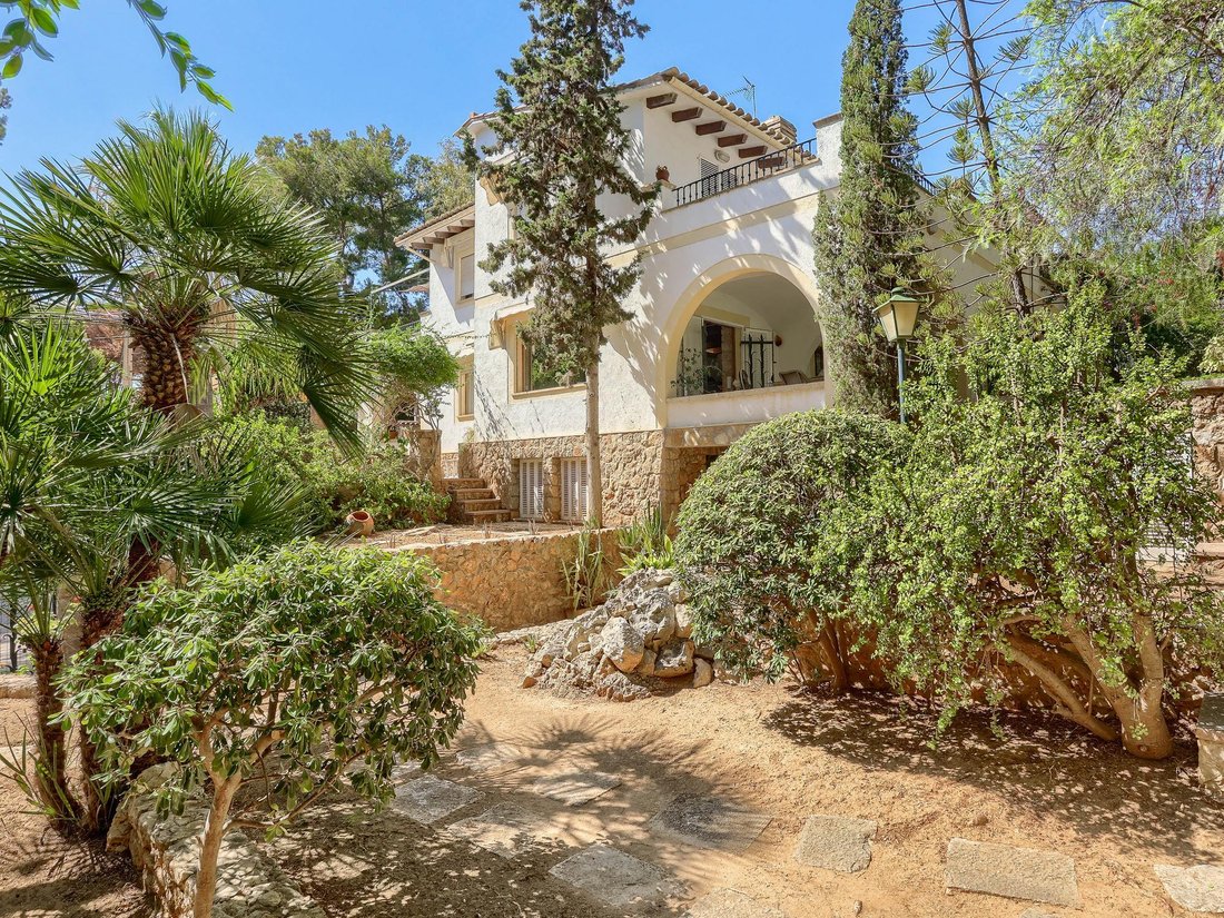Villa in Portals Nous, Calvia, Balearic Islands 2 - 16988196