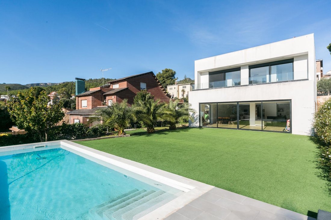 Villa in Gava, Catalonia, Spain 1 - 16987486