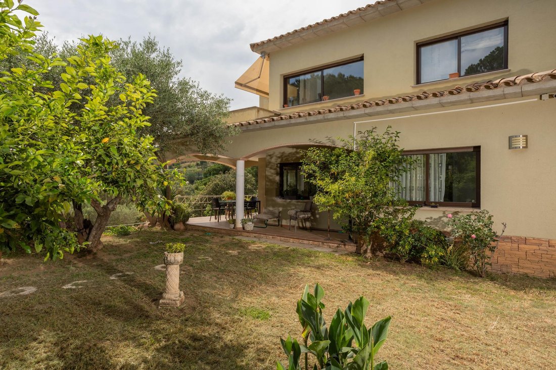 Villa in Calonge i Sant Antoni, Catalonia, Spain 2 - 16989775