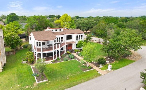 House in The Hills, Texas, United States 1