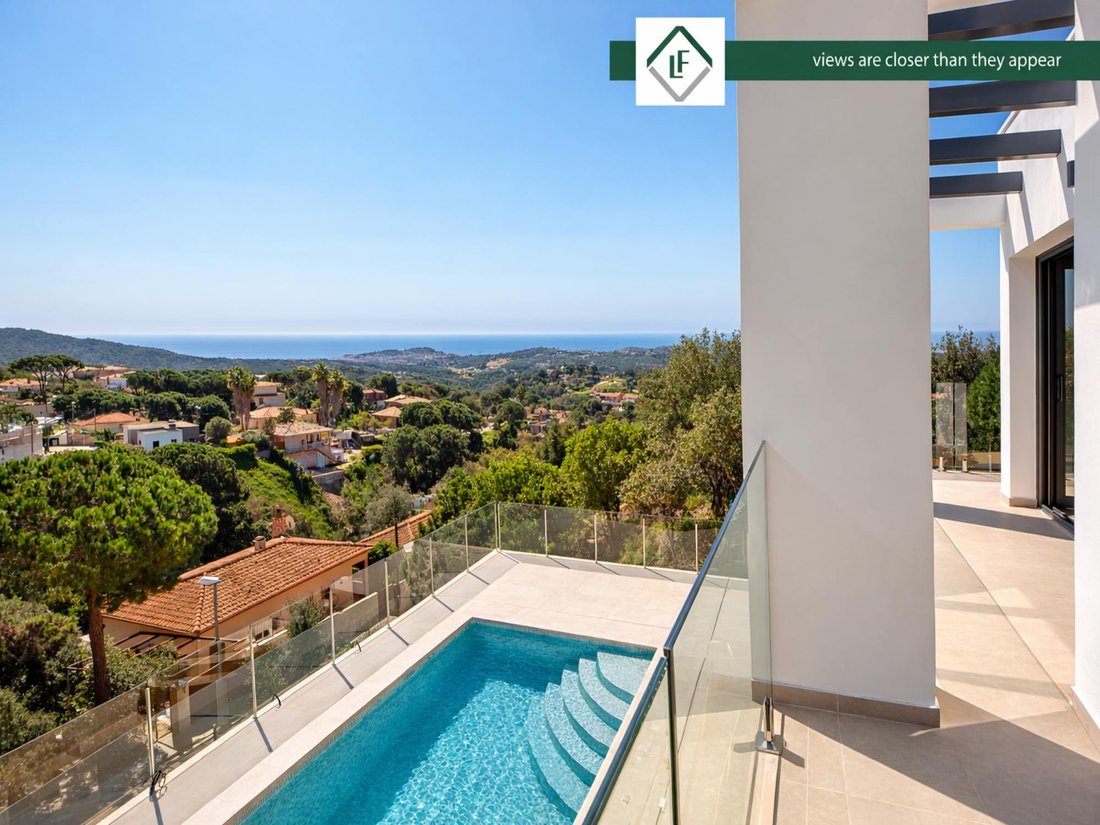 Villa in Lloret de Mar, Catalonia, Spain 3 - 17425020