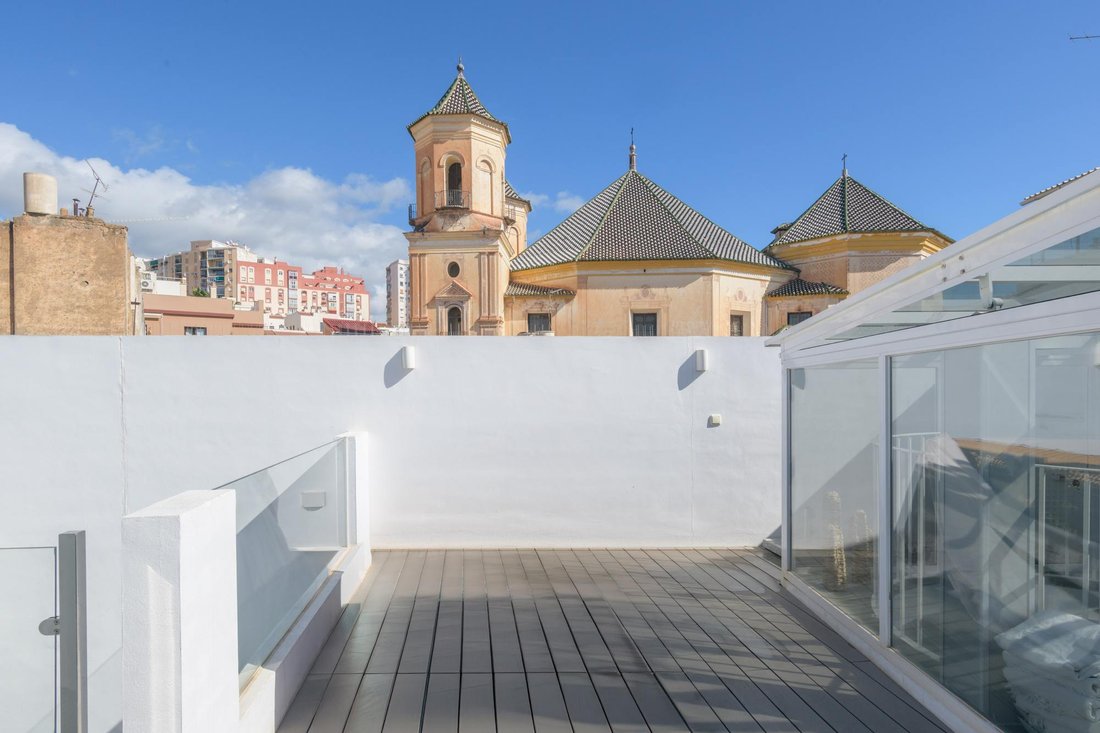 Villa in Centro, Malaga, Spain 2 - 17280865
