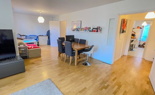 Apartamento en Côte Saint Louis, Garches, Francia 1