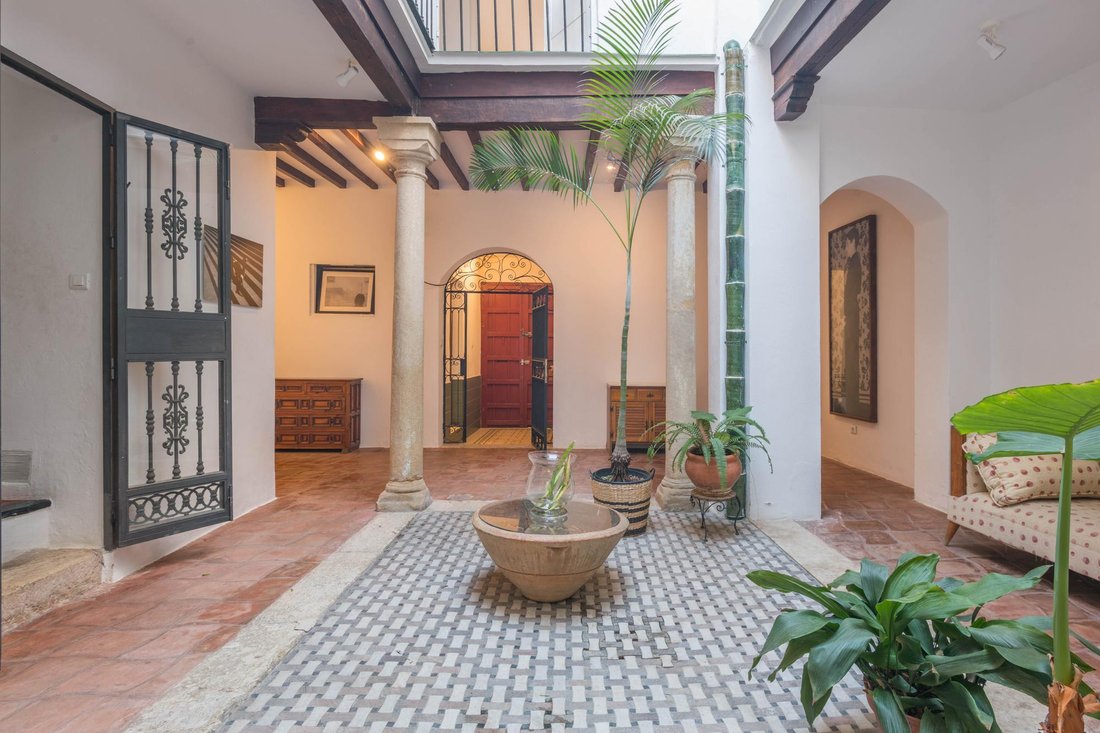 Villa in Centro, Malaga, Spain 1 - 16987833