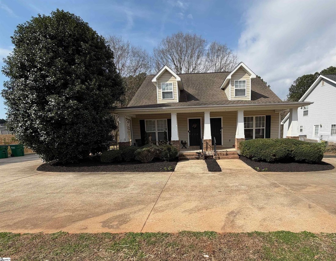 House in Spartanburg, South Carolina, United States 3 - 17794492