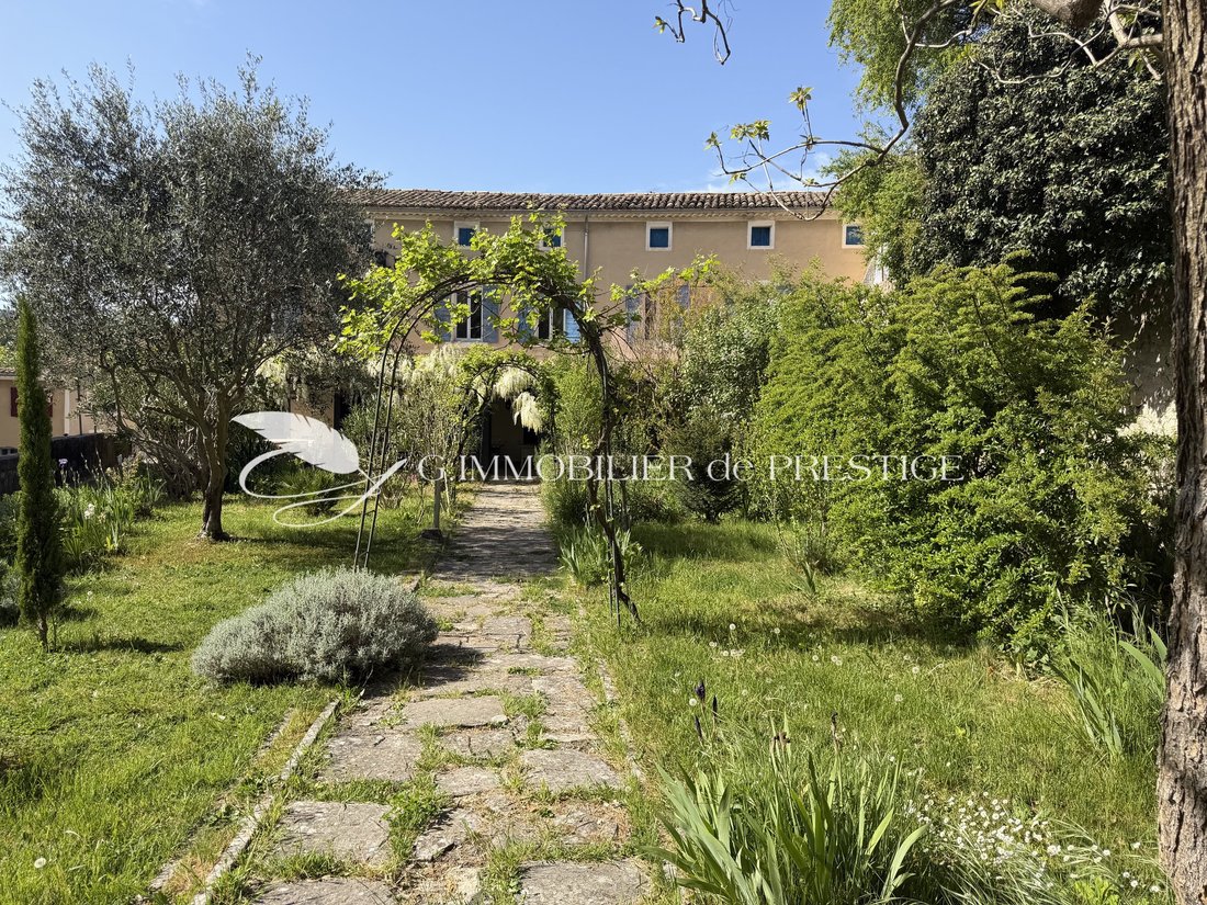 Castle in Malaucène, Provence-Alpes-Côte d'Azur, France 3 - 17799475
