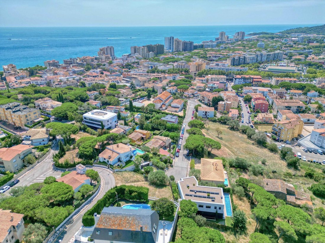 Villa in Platja d'Aro, Catalonia, Spain 2 - 16989213