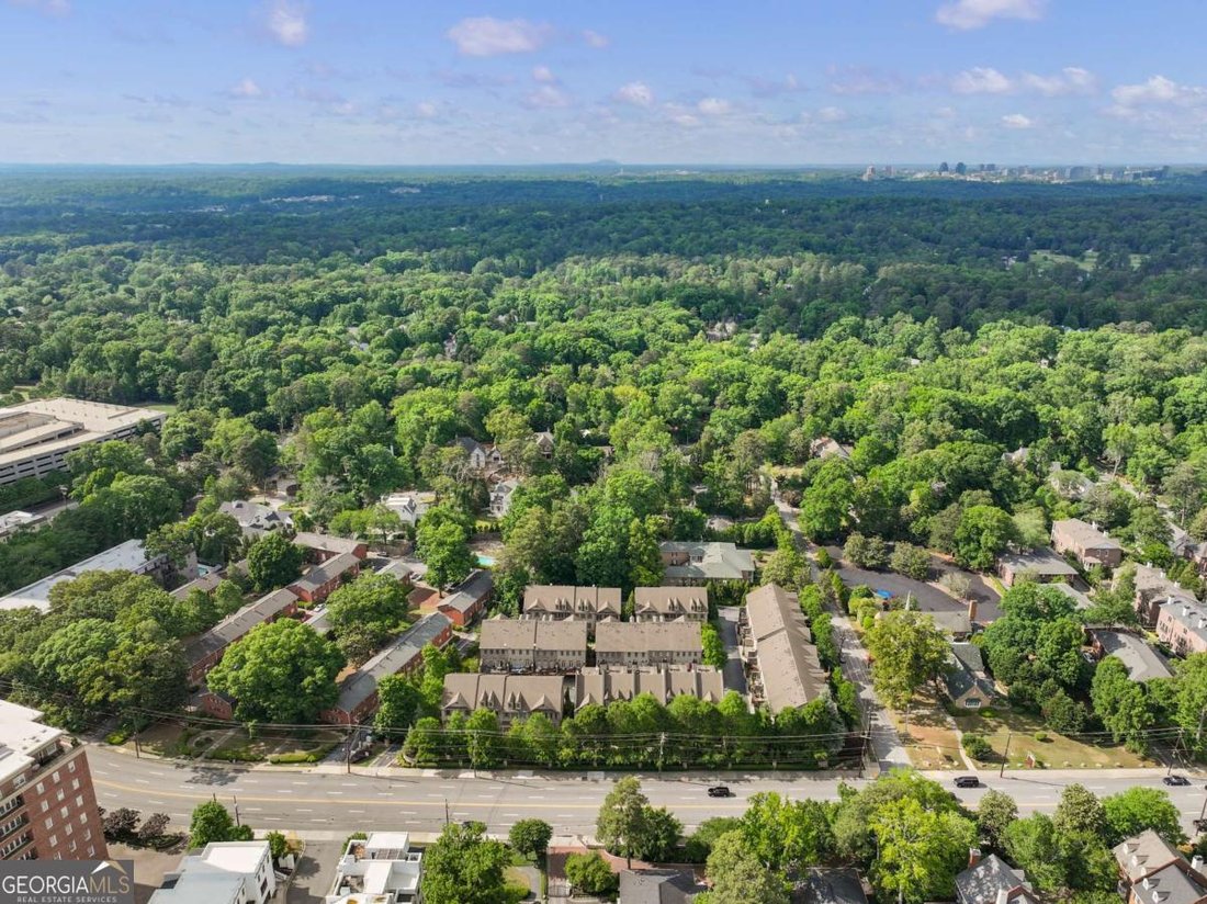 Townhouse in Brookhaven, Georgia, United States 4 - 17798881