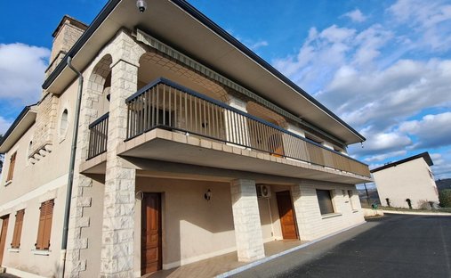 Villa in Objat, Nouvelle-Aquitaine, France 1