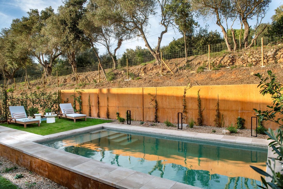 Villa in Regent, Catalonia, Spain 1 - 17646330