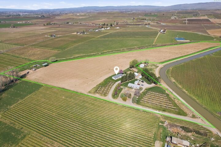 Farm Ranch in Grandview, Washington, United States 1 - 17640151