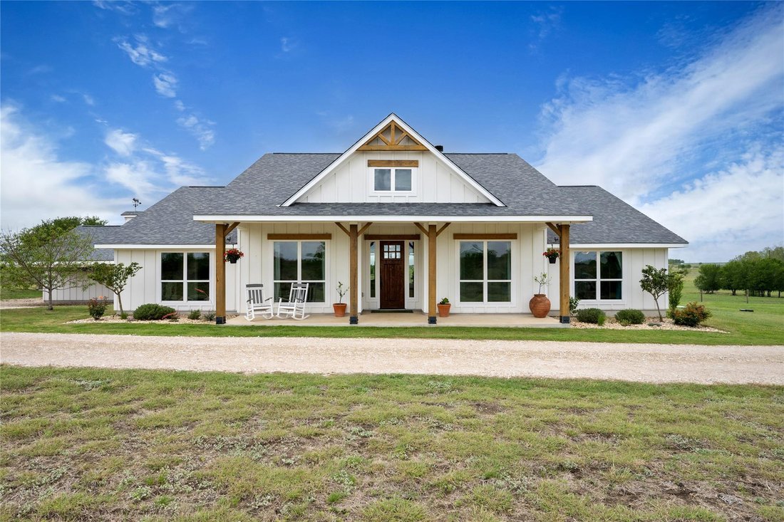 House in Elgin, Texas, United States 1 - 17795511