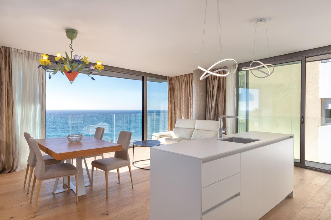 Apartment in Lloret de Mar, Catalonia, Spain 5 - 16989411