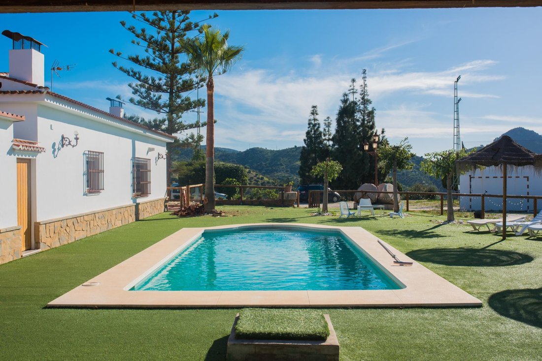 Villa in Ciudad Jardin (District), Malaga, Spain 4 - 16989369
