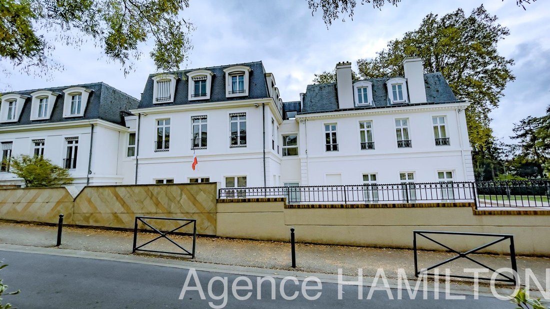 Appartement à Côte Saint Louis, Garches, France 2 - 17796807