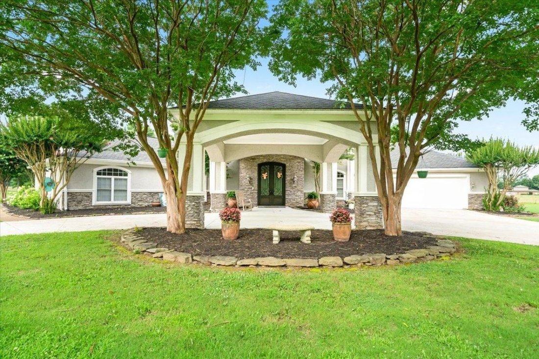 House in Collierville, Tennessee, United States 1 - 17801524