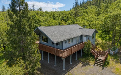 House in Shady Cove, Oregon, United States 1
