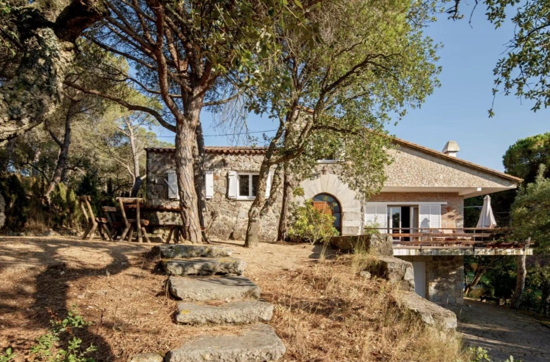 Villa in s'Agaro, Platja d'Aro, Catalonia 1 - 16989790