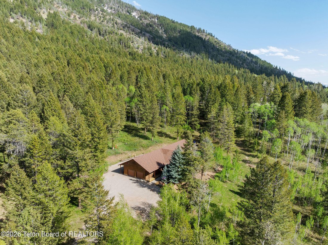 House in Freedom, Wyoming, United States 4 - 17800723