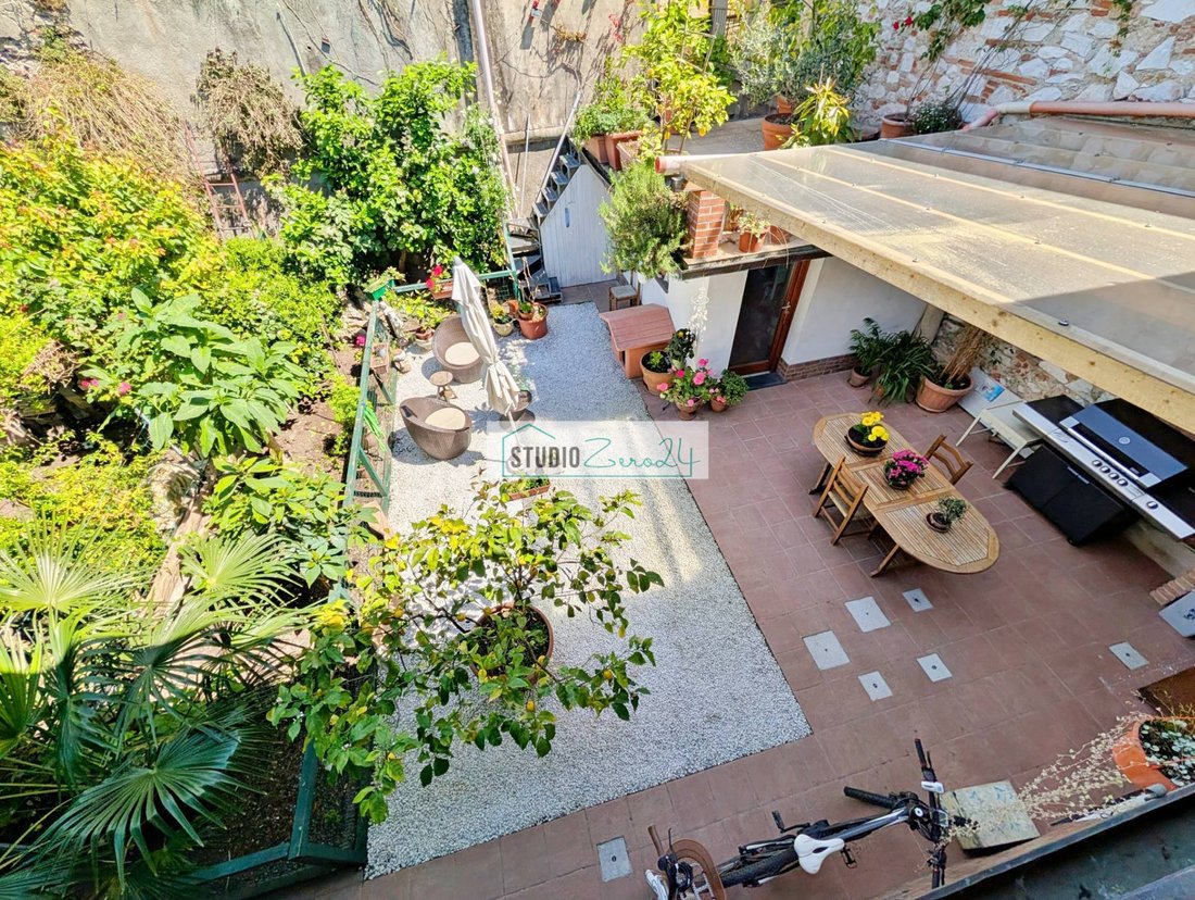 House in Pietrasanta, Tuscany, Italy 1 - 17801268