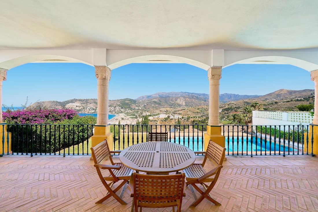 Villa à La Herradura, Almuñécar, Espagne 4 - 16989581