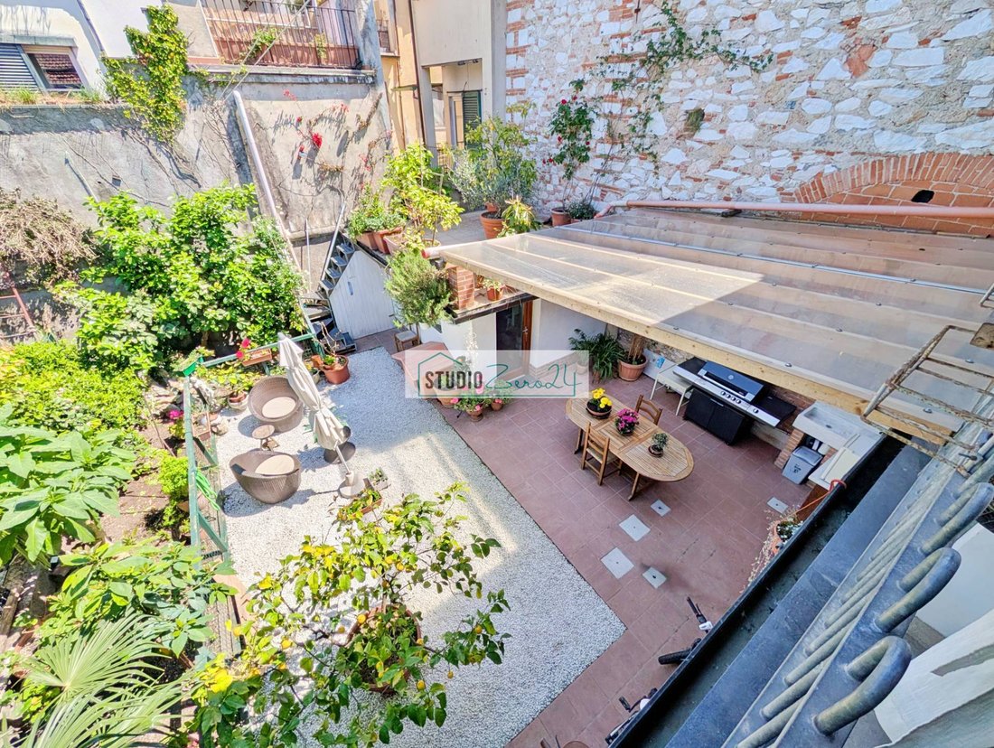 House in Pietrasanta, Tuscany, Italy 2 - 17801268