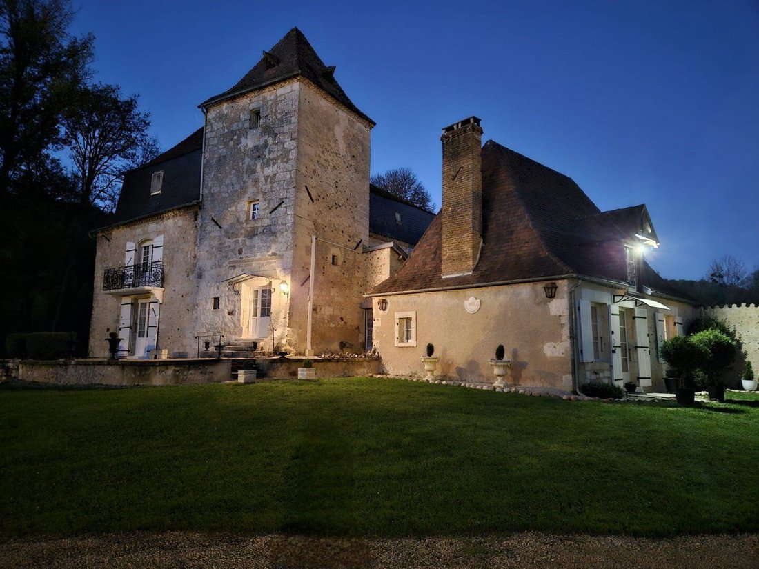 Chateau in Beaulieu, Perigueux, France 3 - 17797054