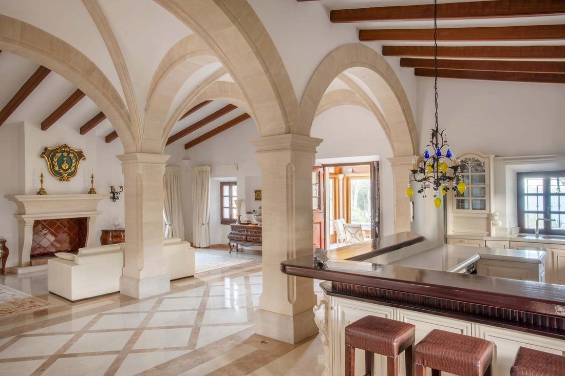 Villa a Alcúdia, Isole Baleari, Spagna 2 - 17099442