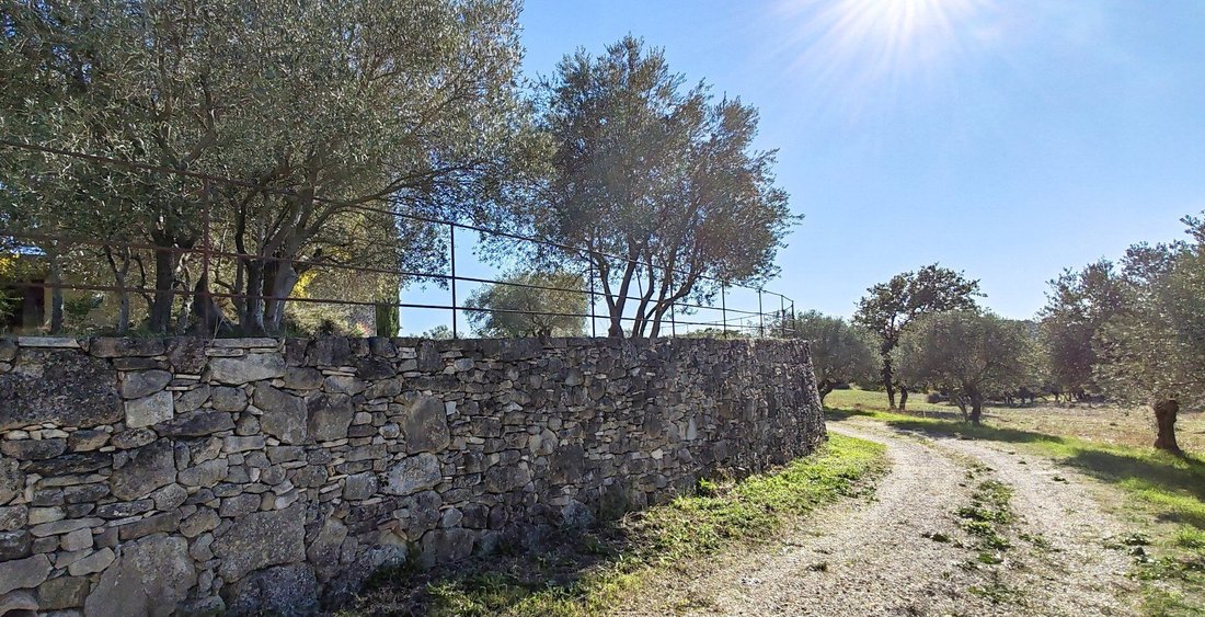 Villa in Forcalquier, Provence-Alpes-Côte d'Azur, France 2 - 17796861