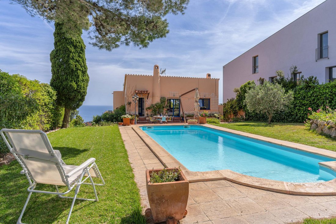 Villa in Begur, Catalonia, Spain 4 - 16989035