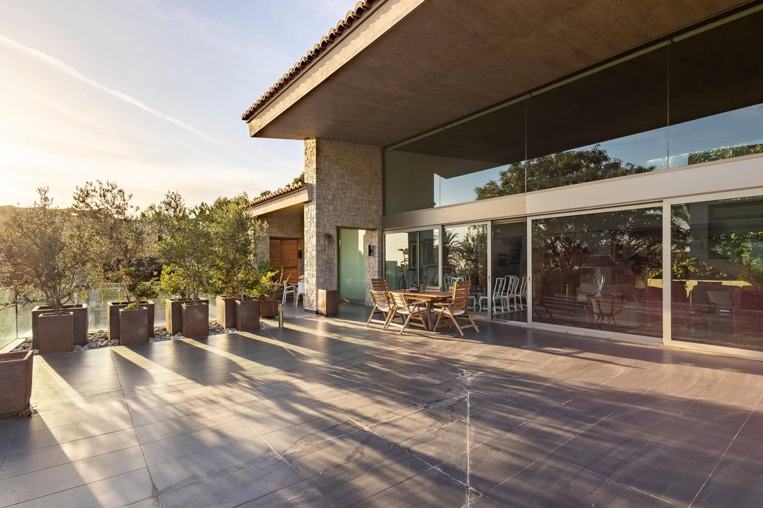 Villa in Los Monasterios, Valencian Community, Spain 1 - 17099437