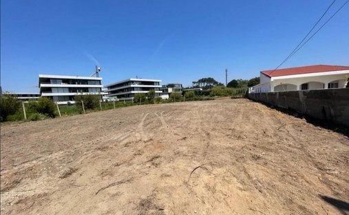 Land in Canidelo, Porto District, Portugal 1