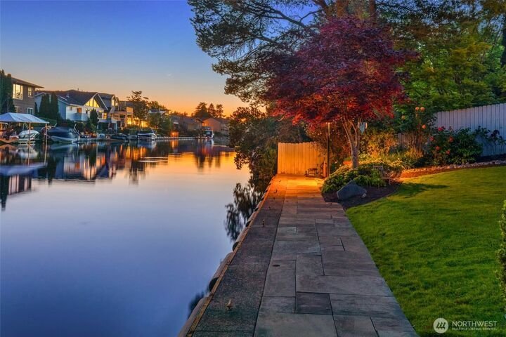 House in Bellevue, Washington, United States 5 - 17718650