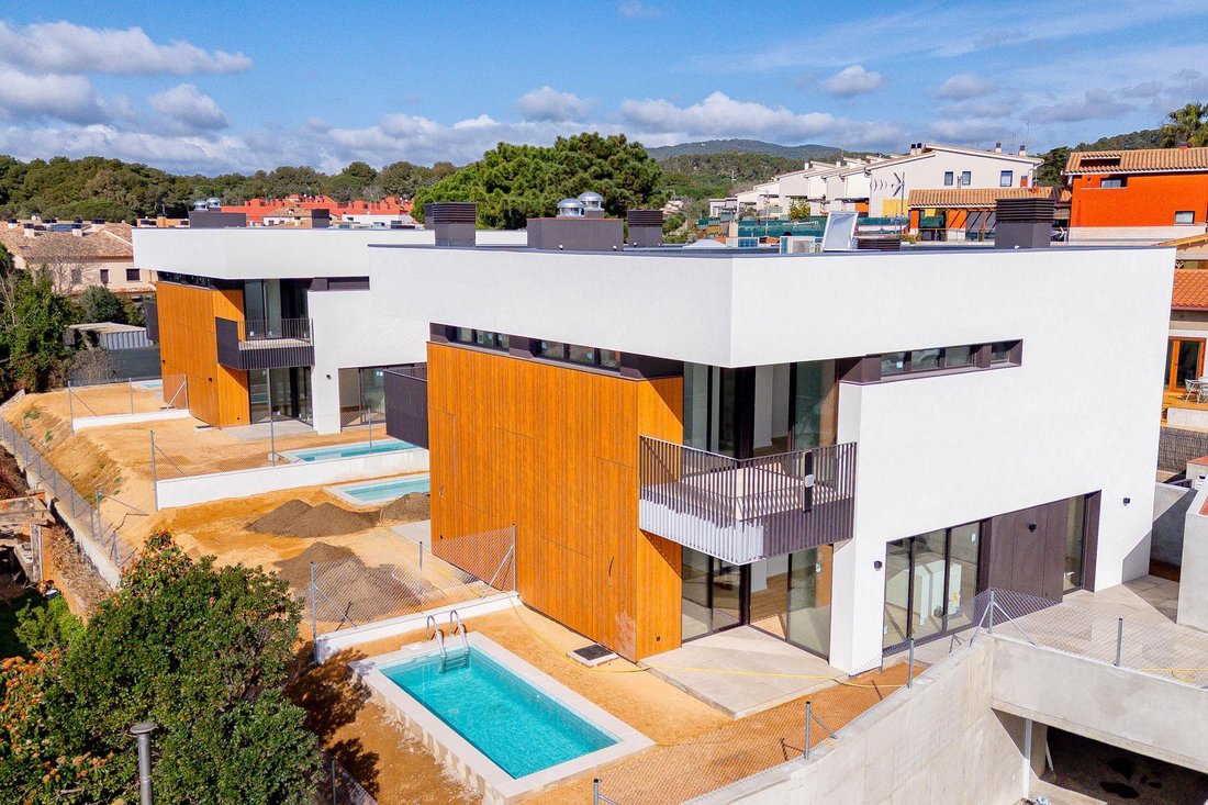 Villa in Palamos, Catalonia, Spain 2 - 16987652