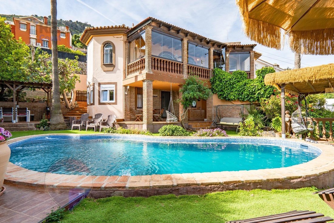 Villa in Alhaurin de la Torre, Andalusia, Spain 1 - 17800113