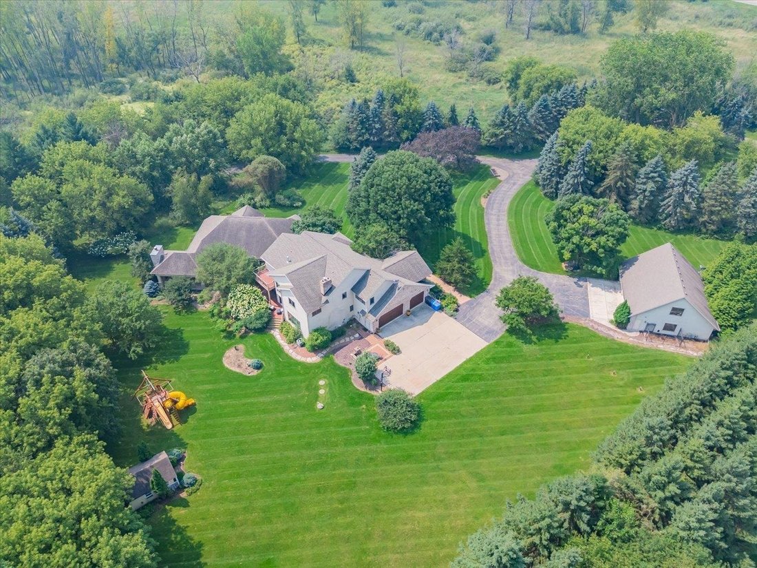 House in Sun Prairie, Wisconsin, United States 1 - 17793138