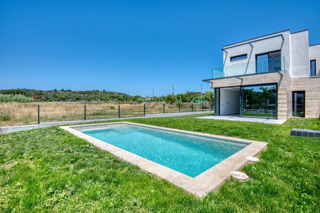 Villa in s'Agaro, Platja d'Aro, Catalonia 5 - 17154621