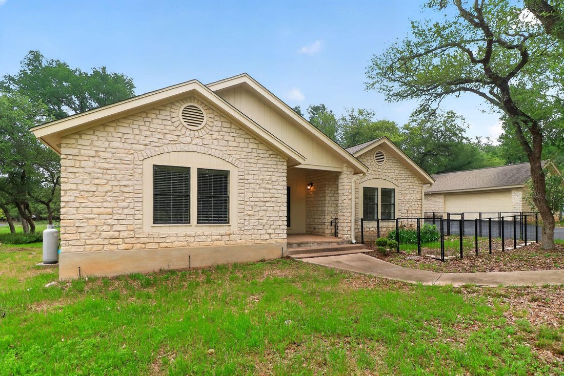 House in Georgetown, Texas, United States 2 - 17799361