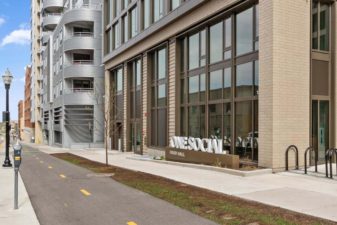 Condo in Madison, Wisconsin, United States 5 - 17798226