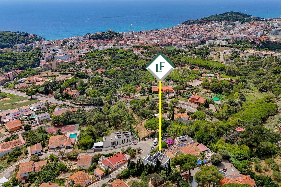 Villa in Lloret de Mar, Catalonia, Spain 3 - 16988812