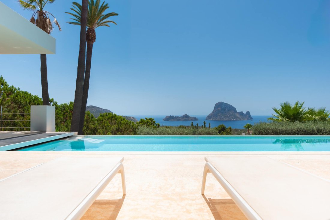 Villa in Balearic Islands, Spain 4 - 16988811