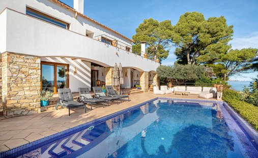 Villa en Sa Riera, Bagur, Cataluña 1