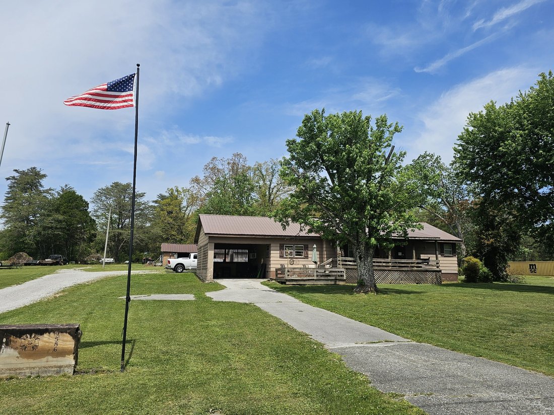 House in Gruetli-Laager, Tennessee, United States 1 - 17776997