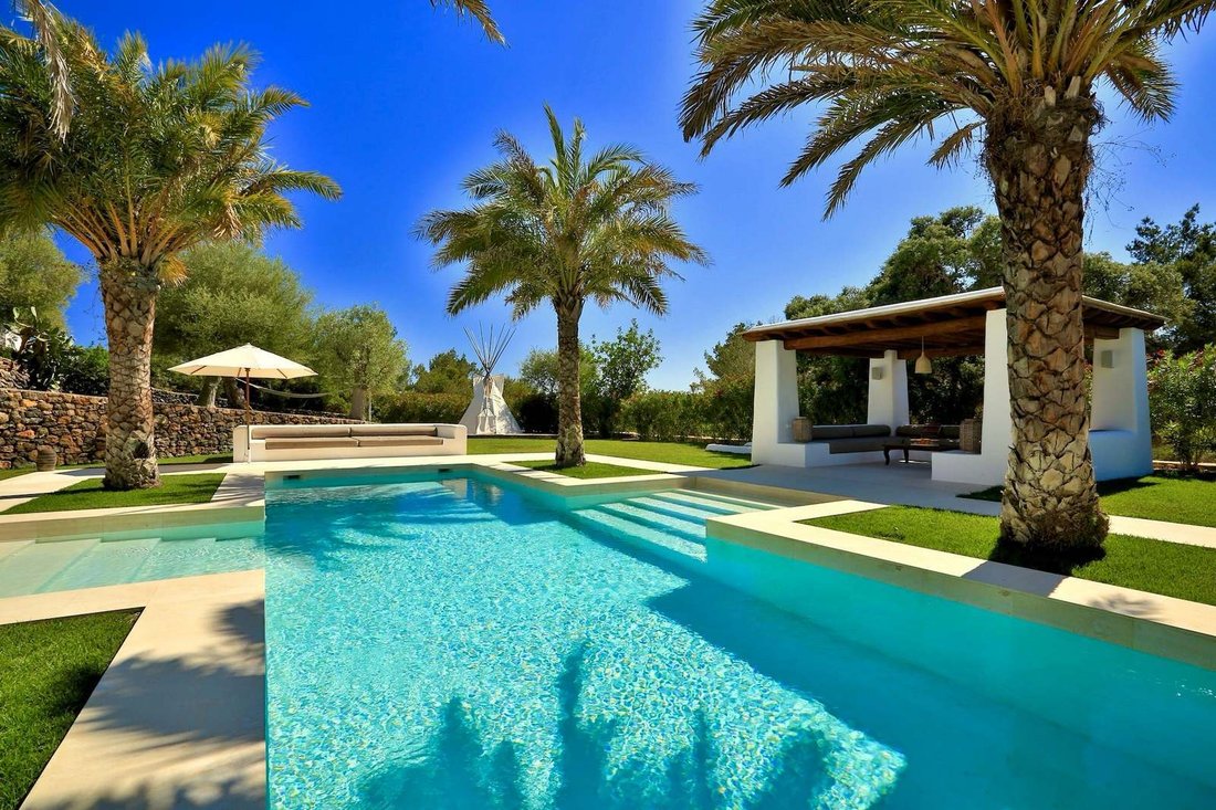Country House in Santa Eularia des Riu, Balearic Islands, Spain 1 - 16988080