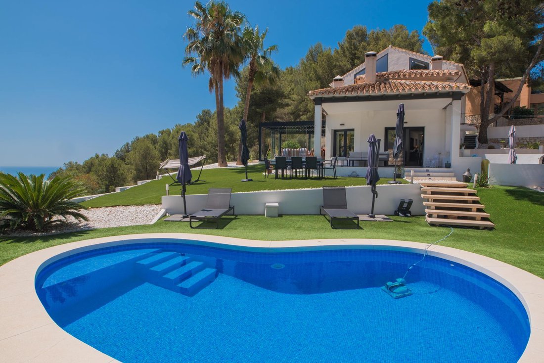 Villa in Este, Malaga, Spain 3 - 16988172