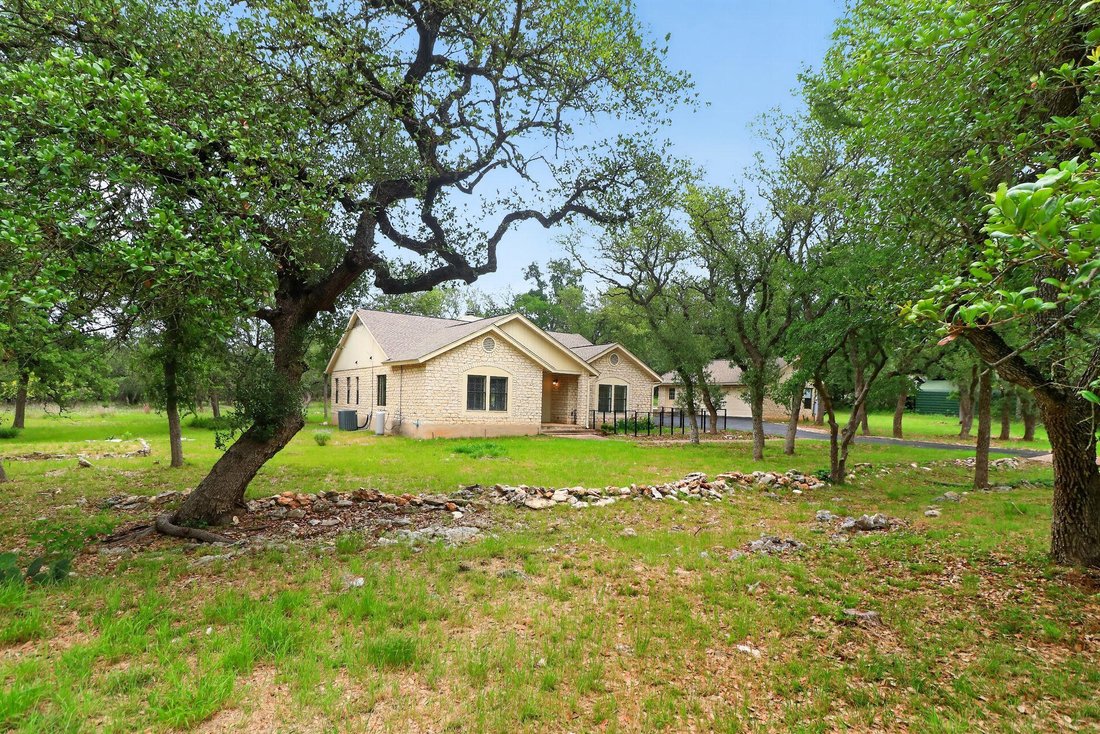 House in Georgetown, Texas, United States 4 - 17799361