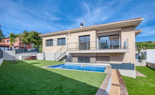 Villa a Sant Feliu de Guíxols, Catalogna, Spagna 1