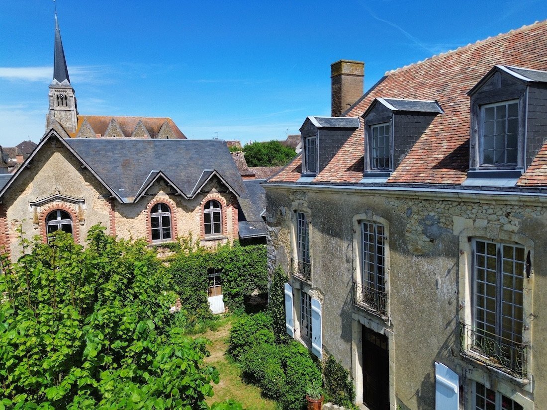 Townhouse in Nogent-le-Bernard, Pays de la Loire, France 1 - 17799376